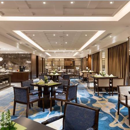 The Qube Hotel Jingzhou Exterior foto